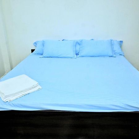 Pitambara Dham Hotel Vrindavan Ngoại thất bức ảnh